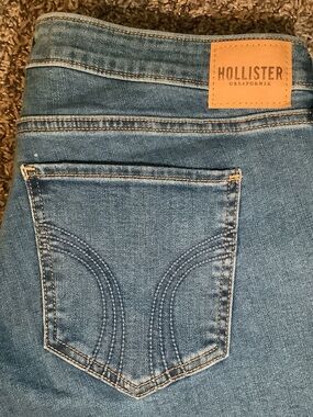 Hollister low rise boot soft stretch jeans, size: 17R, W33, L31
